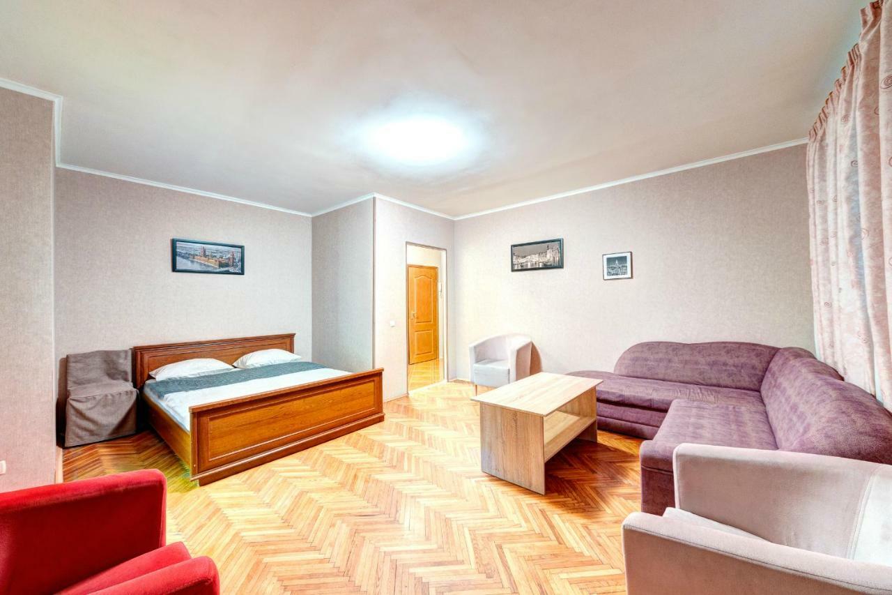 Apartments Near The Palace Of Sports 키예프 외부 사진